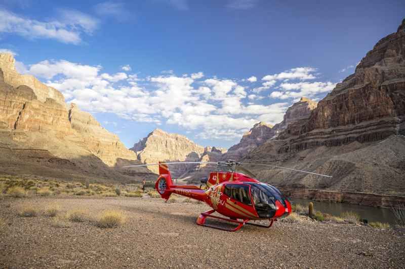 Atterrissage hélicoptère Grand Canyon