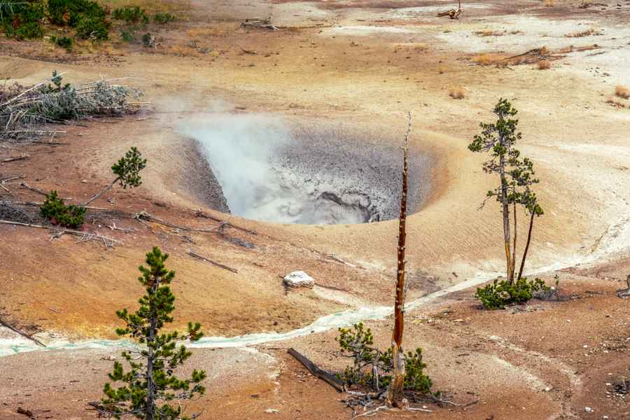 Sulphur Caldron