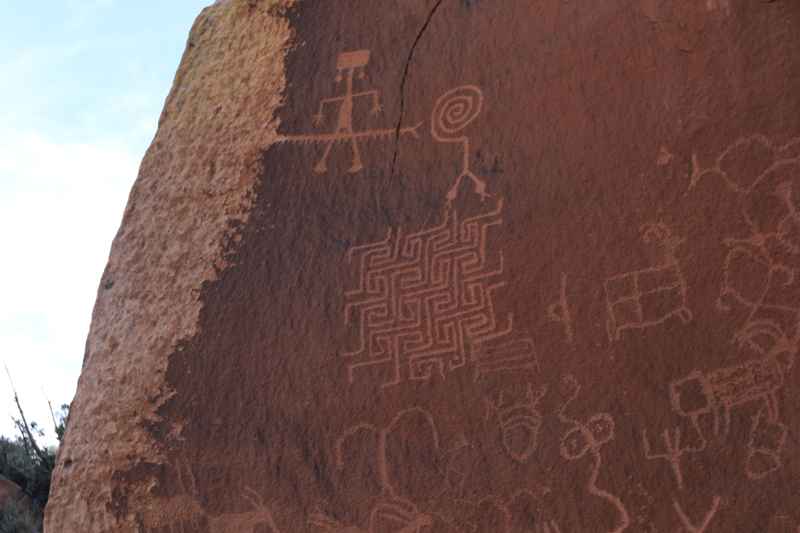 Labyrinthe Maze Rock Art Site