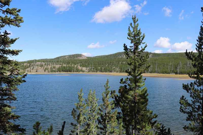 Mallard Lake trail